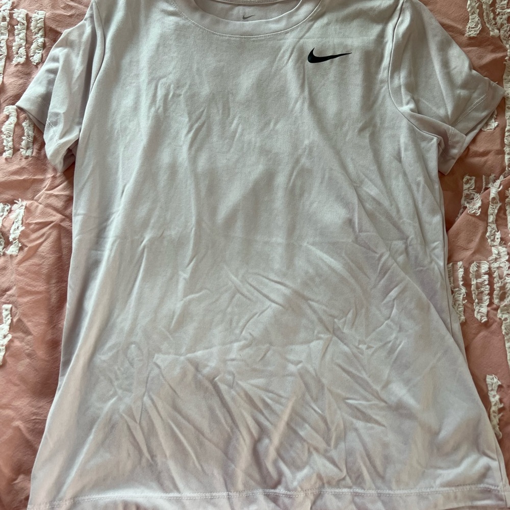 Light pink NIKE dri fit t-shirt